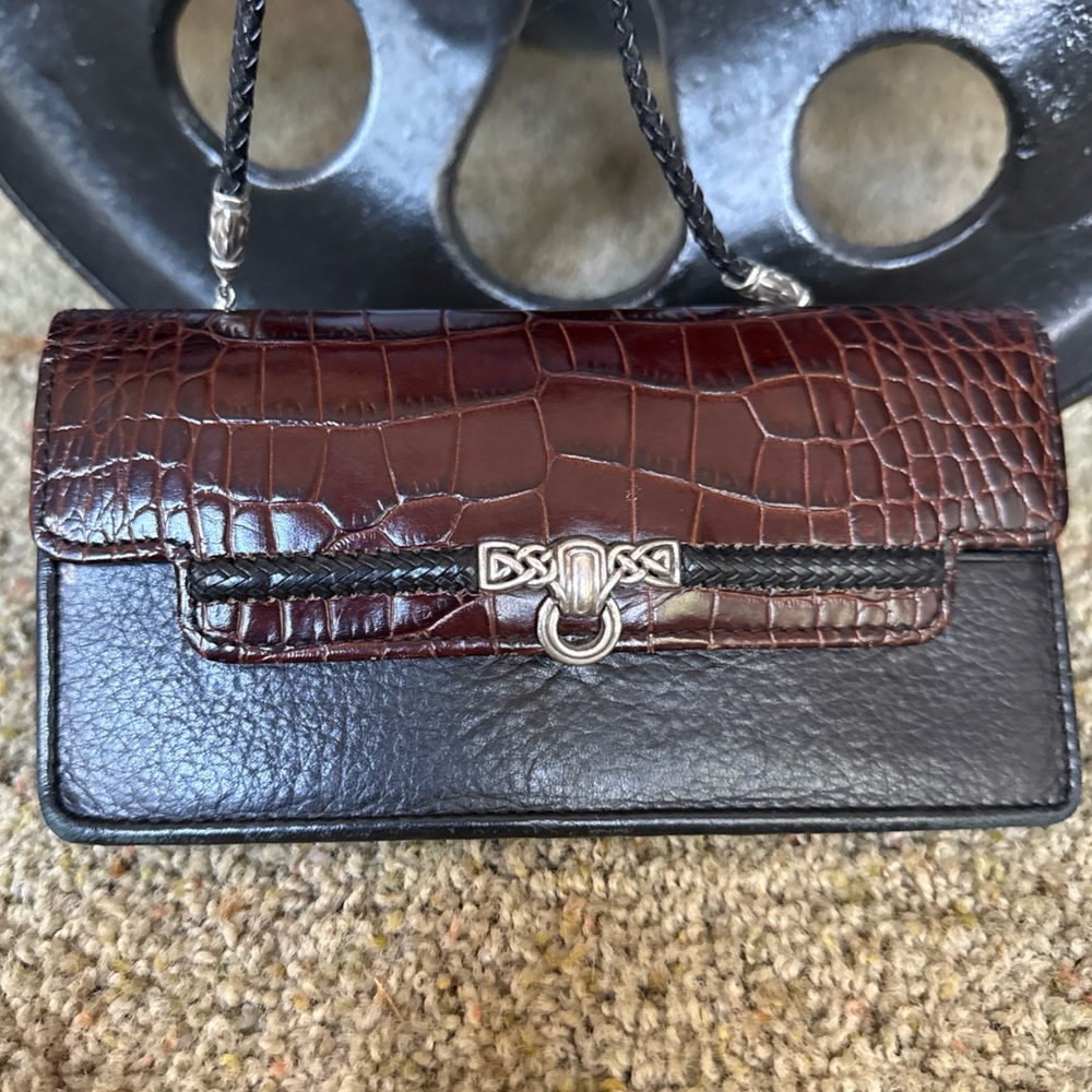 Brighton Crossbody Bi-Fold Clutch Wallet Organizer Bag Croc Leather Clutch